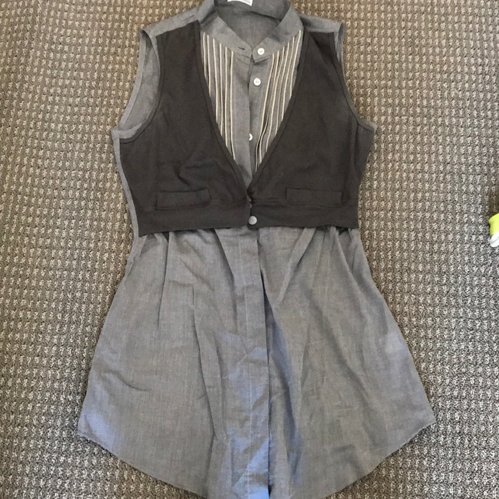 Authentic Brunnello Cucinelli sleeveless top